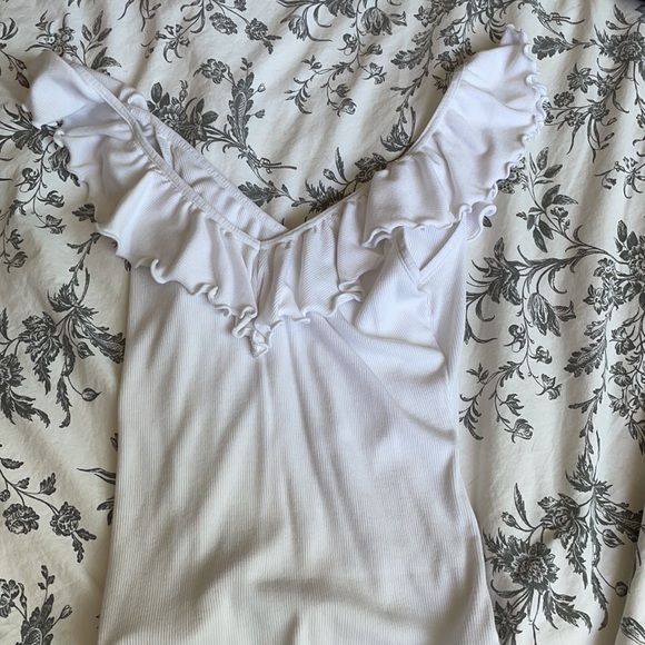 Wilfred danette ribbed v-neck bodysuit - Picture 2 of 4